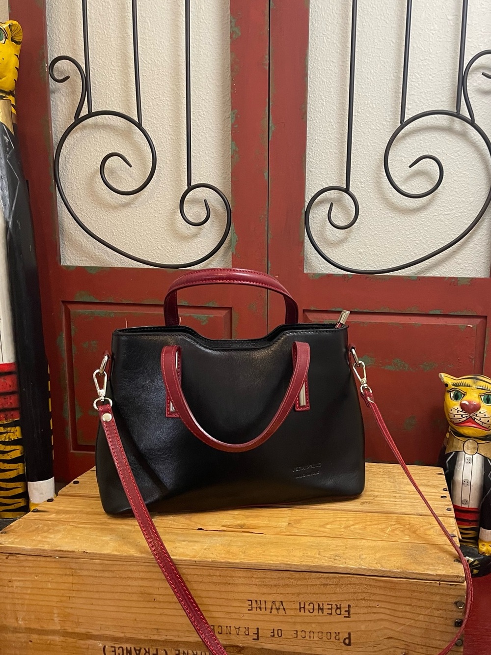 Vera Pelle Italian Leather Satchel Crossbody | Black & Red Two-Tone